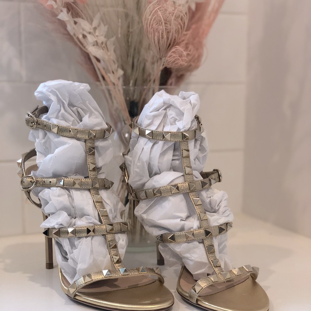 Valentino rockstud gold heels size 38